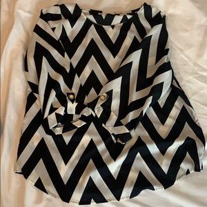 Chevron top